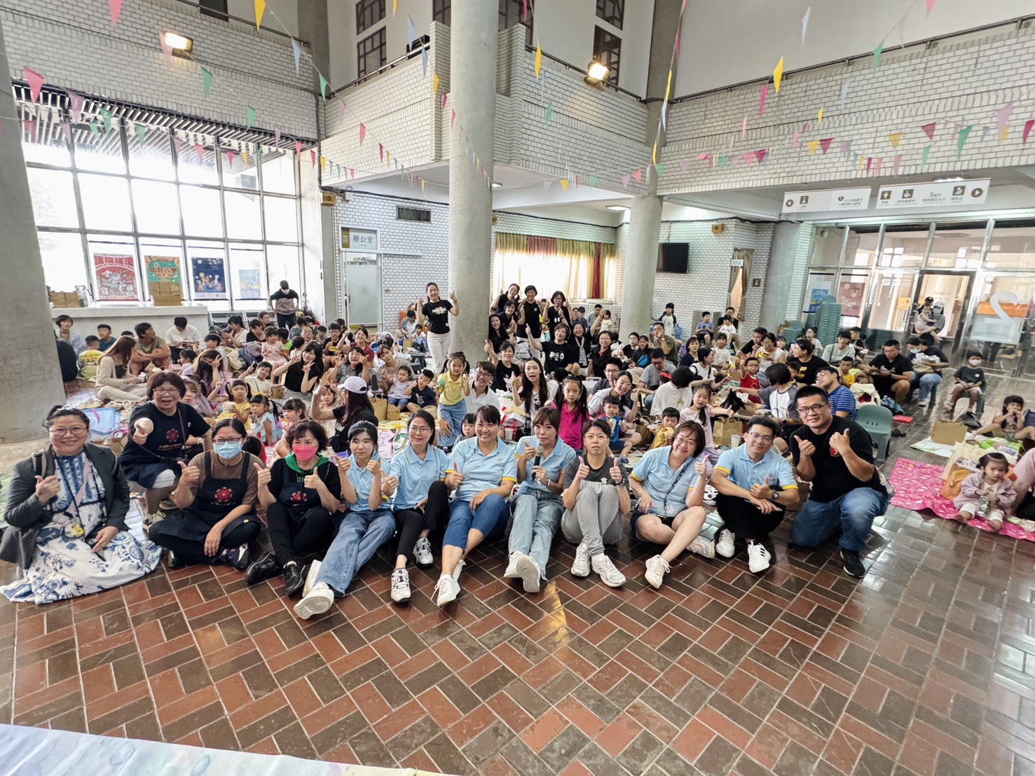 【活動】114年「繪本野餐會」圓滿落幕,親子共度故事、遊戲與美食的秋日午後。